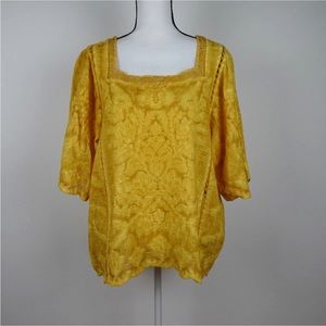 'Democracy' brand gold, 1X 100% cotton top.          New without tags.